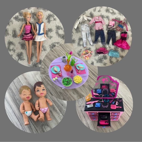 🩷BARBIES WITH VANITY AND KITCHEN🩷 - Picture 1 of 11